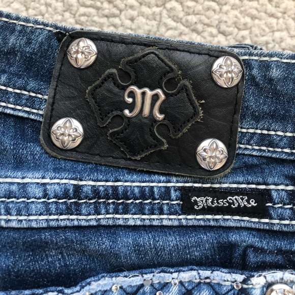 Miss Me Jeans - Picture 3 of 17